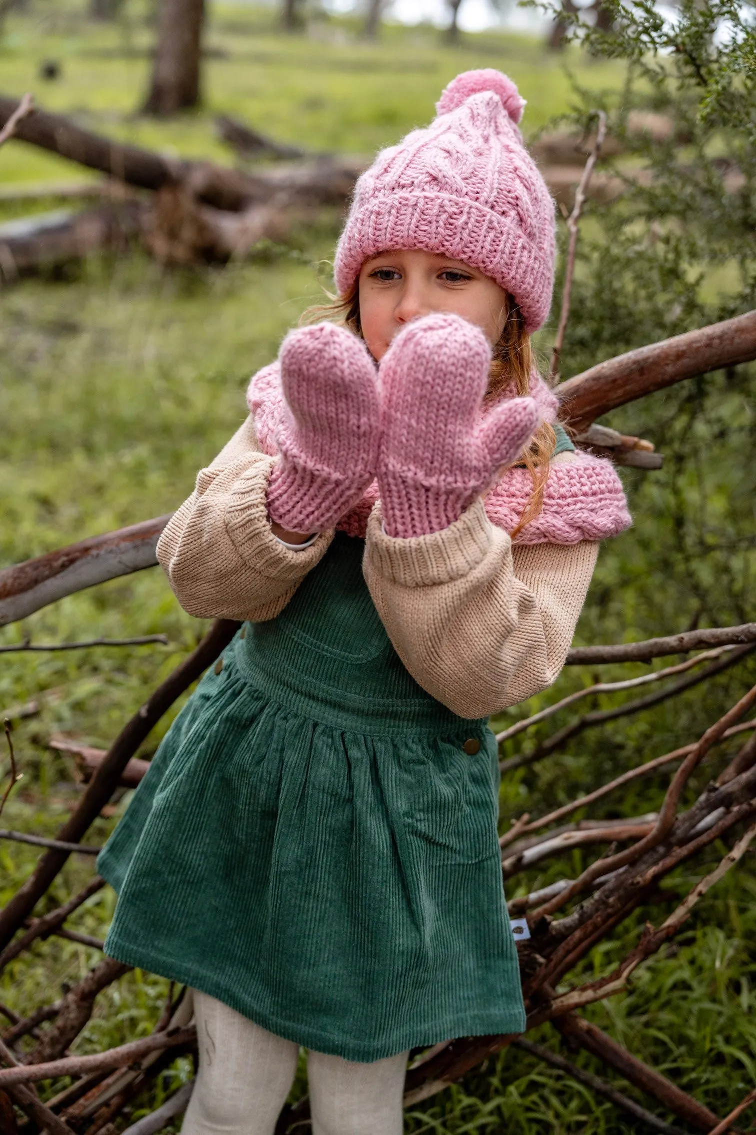 Acorn Free Spirit Mittens - Pink