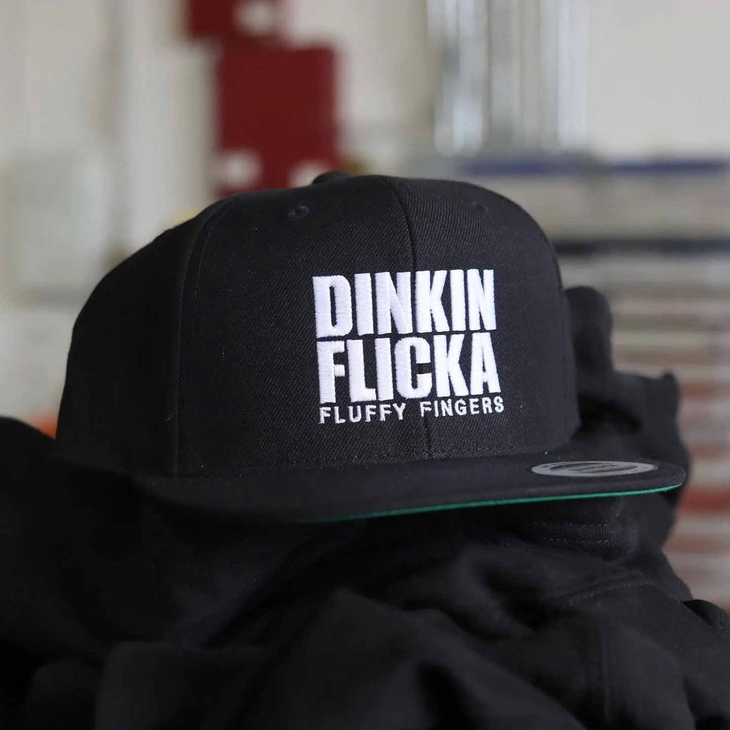 Dinkin Flicka Cap - Premium Snapback Hat Black