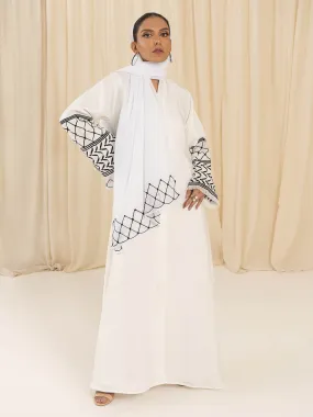 Keffiyeh Pearl Abaya